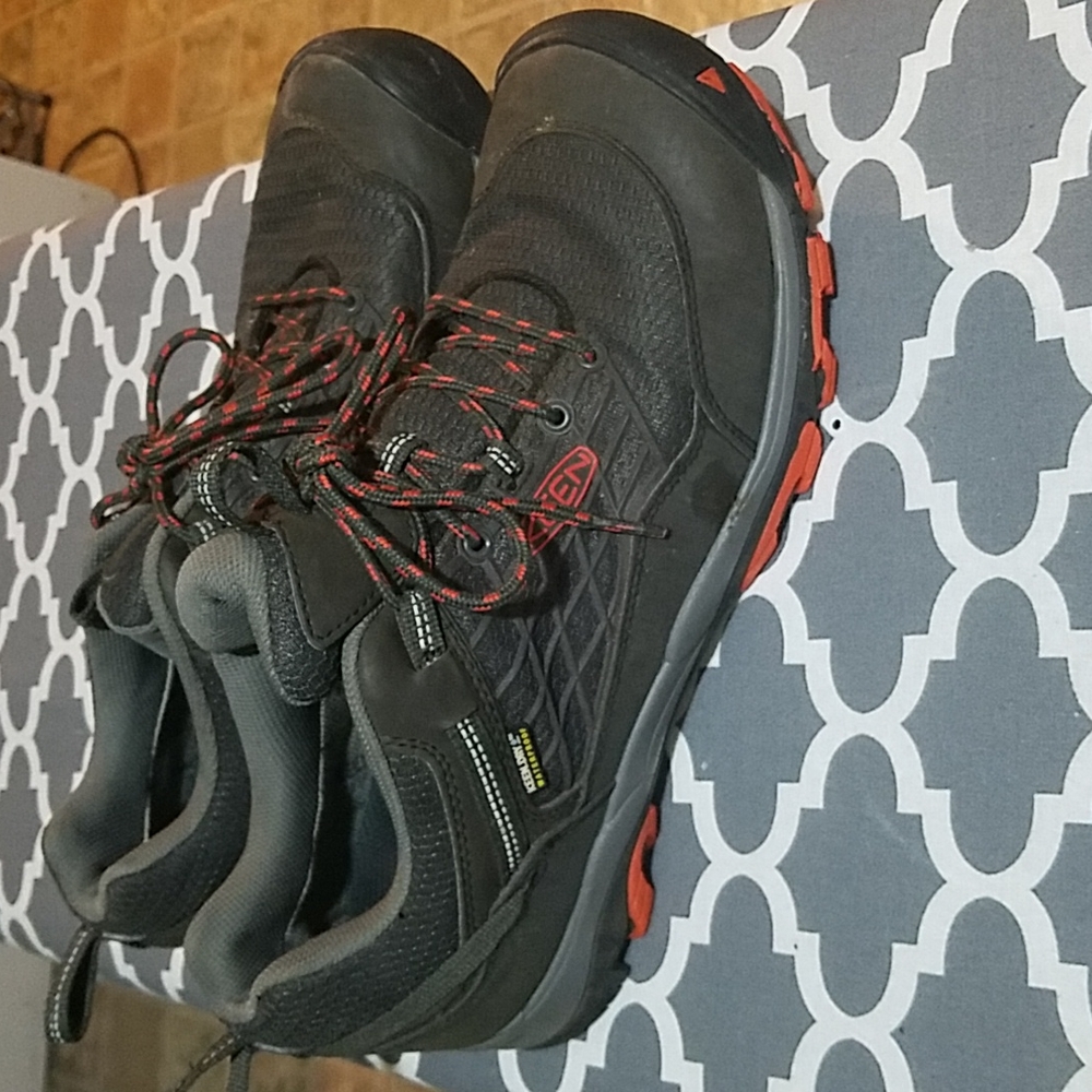 Keen hiking boots